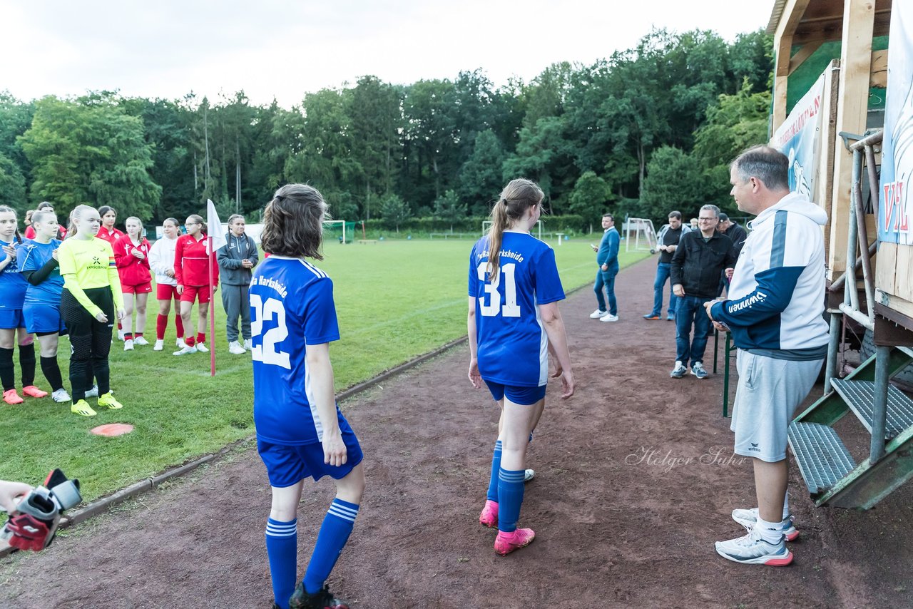 Bild 116 - Loewinnen Cup